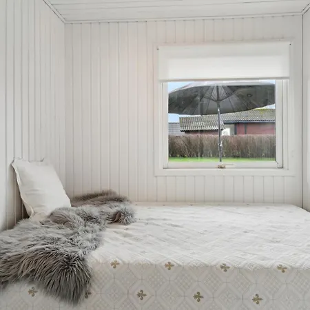 Сasa de vacaciones Cozy Summer House Close To The *